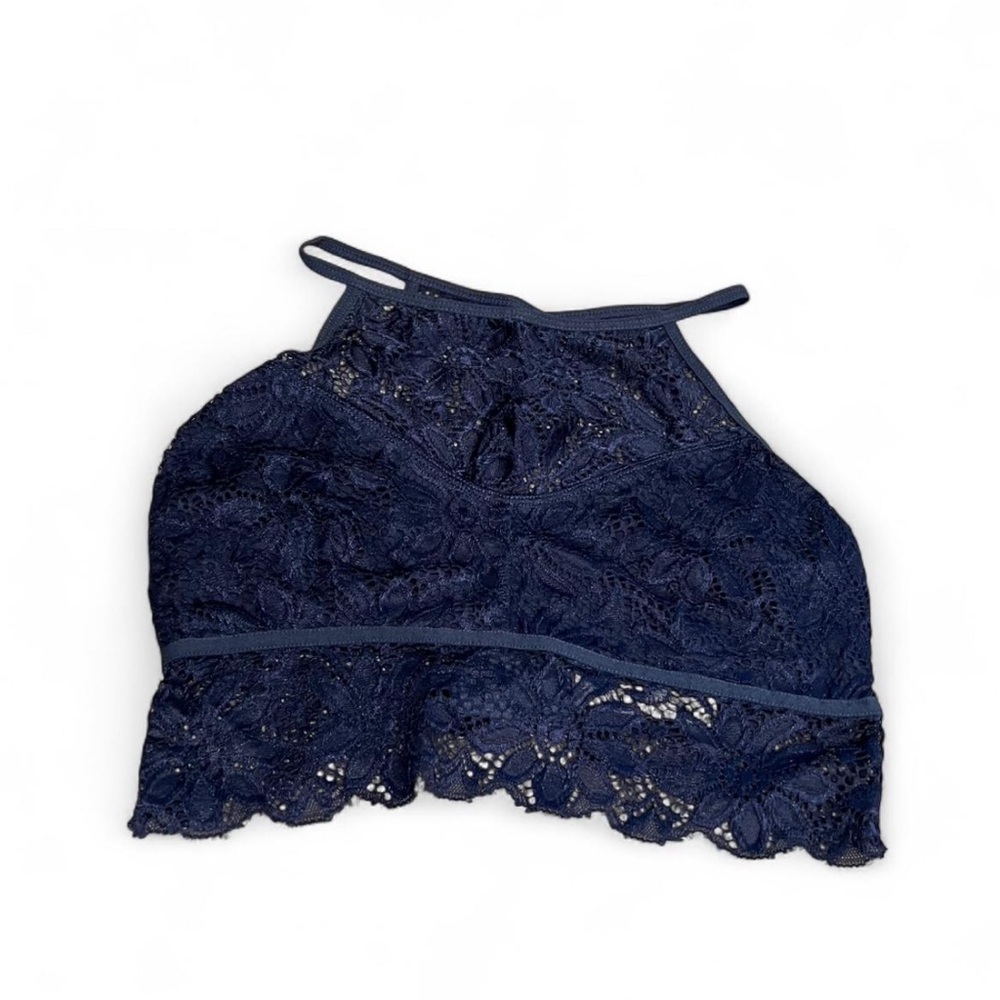 Zenana Outfitters Blue Lace Bralette
